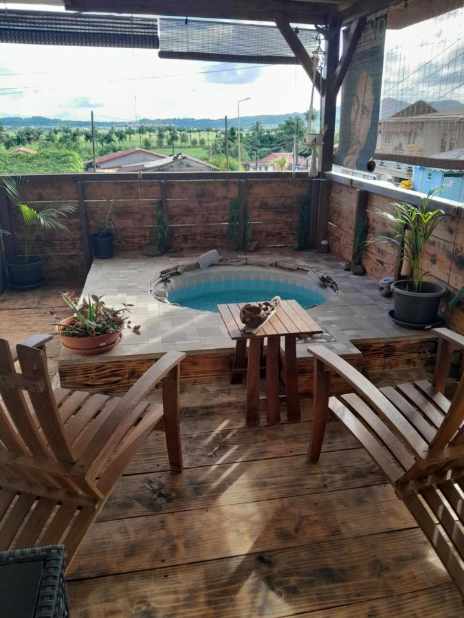 Riviere-Salee Kami Lodge F3 Jacuzzi מראה חיצוני תמונה